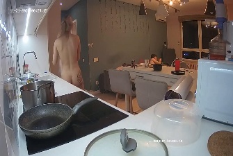 Lyla late naked cooking, Nov21 22