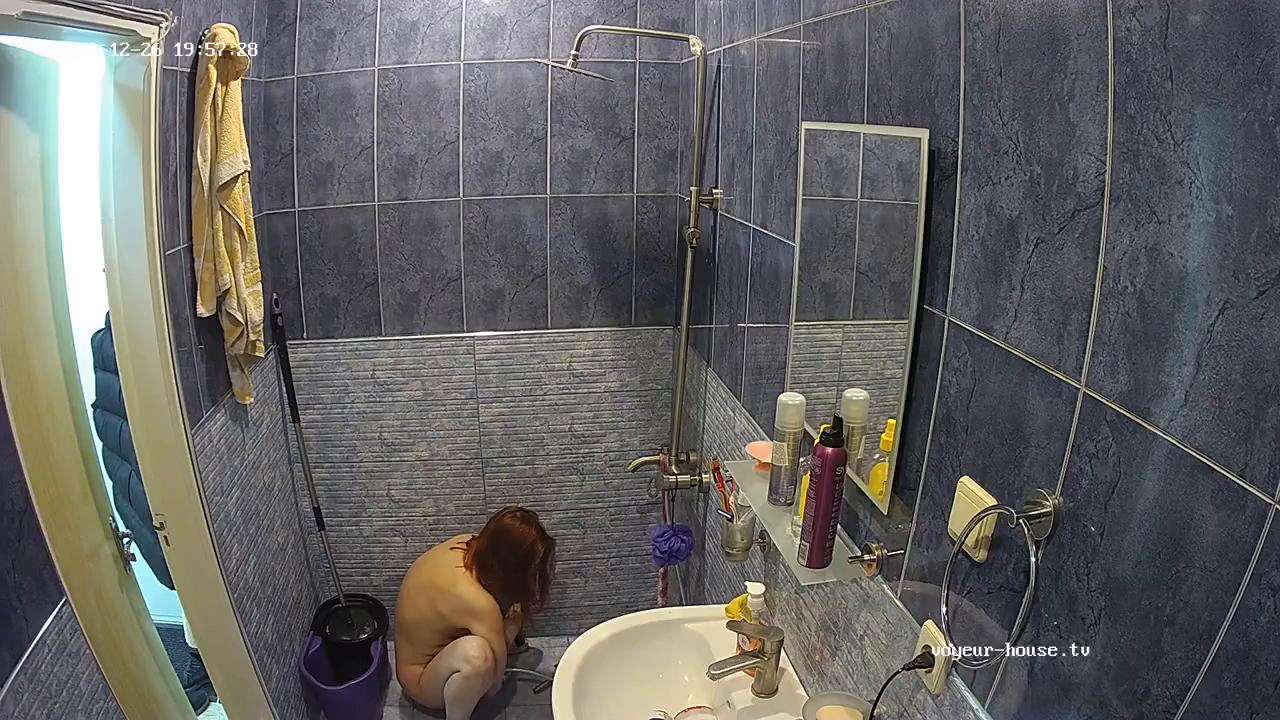 Nikki Washing after sex Dec 26