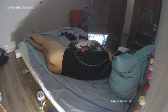Simo jerking in the bedroom 6 Jan 2023