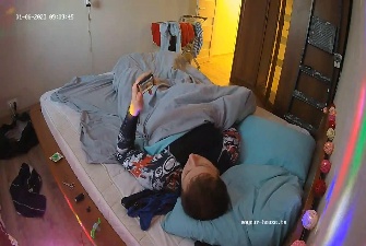 Simo jerking off undercover 6 Jan 2023