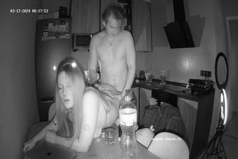 Amelie and Lucas friends kitchen table sex 1, 17-03-2024