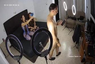 Exclusive, Bedroom apartment Libra and threesome Papi cam7 2024-05-10
