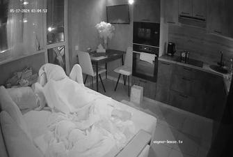 Exclusive, Living room apartment Flora cam3 2024-05-17