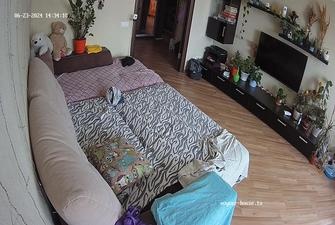 Sex on the couch including a bit of foreplay 2024-06-23 cam2