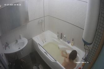 Art friend bath, 25 07 2024