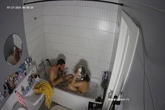 Fennec and Friend bath, 27 07 2024