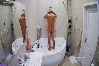 Guest guy shower after massage 20-08-2024
