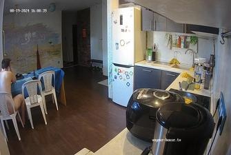 Ledian and Brock naked in kitchen 19-08-2024