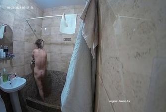Tatiana friends night shower, 23 08 2024