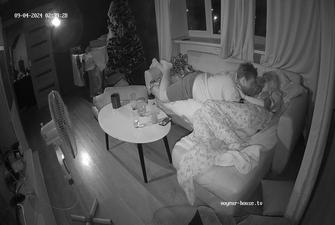 Carolyn and friend handjob in Living room 2024-09-03