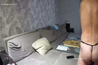 Teanna and Ronin and friend foursome swap in Living room 2024-10-05