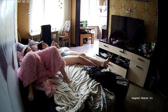 Alecia friends couch fun, 10 10 2024 pt2