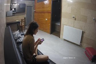Sproule wanking gets interrupted 25-09-2024