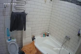 Kenia and guest guy blowjob and sex in Bathroom 2024-10-12
