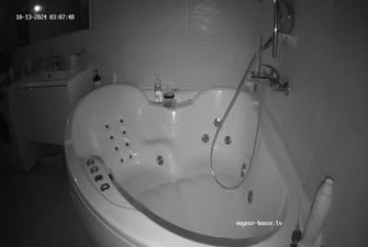 Flamy and Guest washing after sex and more sex, 13 10 2024