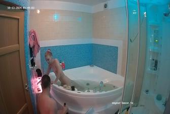 Martha and Guest bath, 13 10 2024