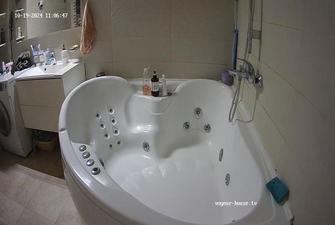 Flamy and Guest bathroom sex, 19 10 2024