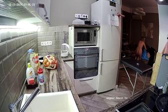 Flamy Cooking Naked 2024-10-21