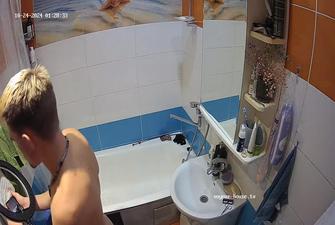 Ubaldo and Bo washing after sex 2024-10-24