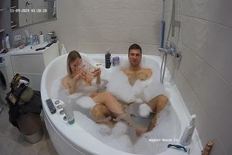 Flamy and guest bath, 09 11 2024