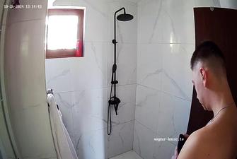 Jordan shower 26-10-2024