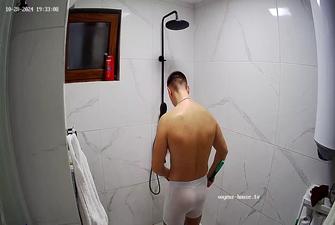 Jordan shower 28-10-2024