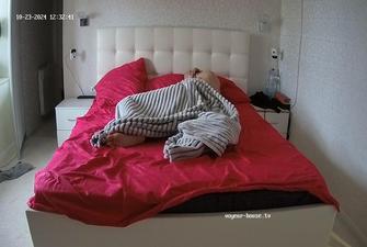 Jutta and guest guy sex 2024-10-23