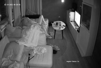 Anny Fenrir Sex on couch 2025-02-14 cam 2