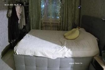 Shana 3some with two guys bedroom 2025-04-25