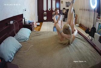 Radu taking pussypics and fucks Yuneska 2025-04-30 cam 2