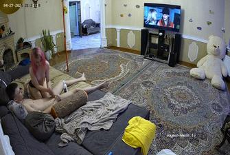 Roxy jerking off Paladin livingroom 2025-04-27 cam 2