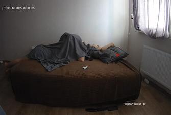 Mariya and guest undercover-couch-sex Medea 2025-05-12