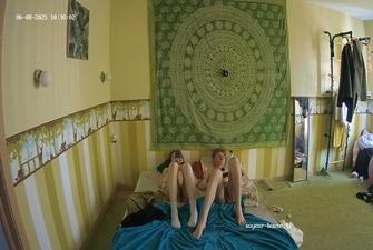 Harkon Aubrey making out handjob fingering 2025-06-08 cam 2