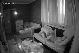 Juan Evelyn rd2 sex livingroom Julia Libusa 2025-06-08 cam 3