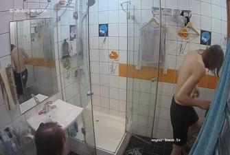 Amarilly Toma sexy Shower 2025-07-19