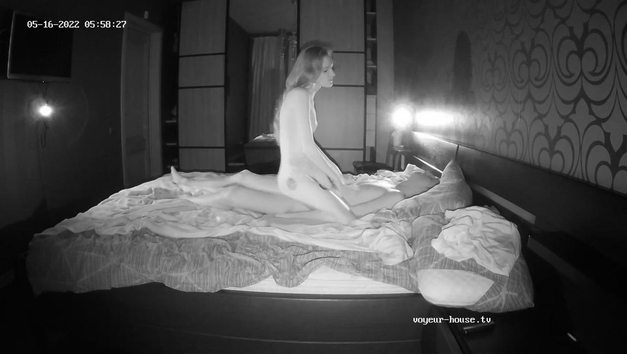 Medea Sawyer long sex session May 16 2022 cam 3